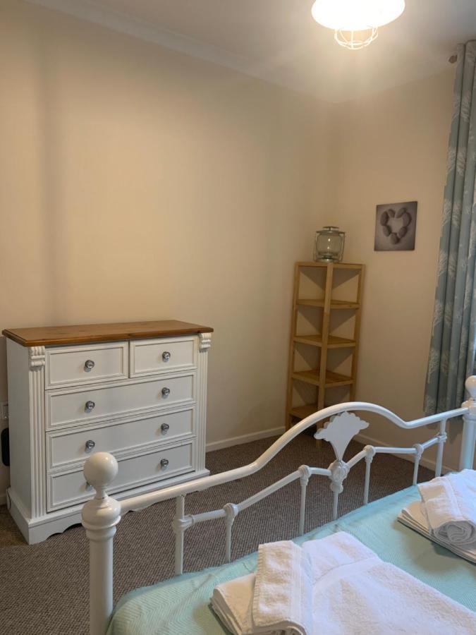 Seawards 2 Bedroomed Seafront Filey Exterior foto